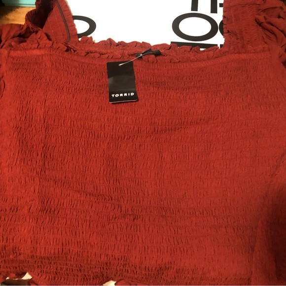 Torrid Flutter Crop Top Red Smocked Top 4x 4 NWT - Picture 5 of 5